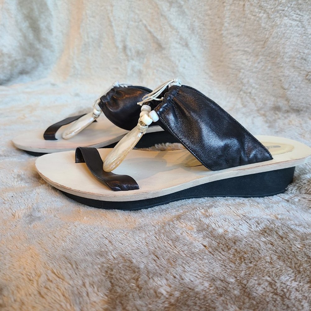 Mosquitos Sandals - Picture 3 of 6